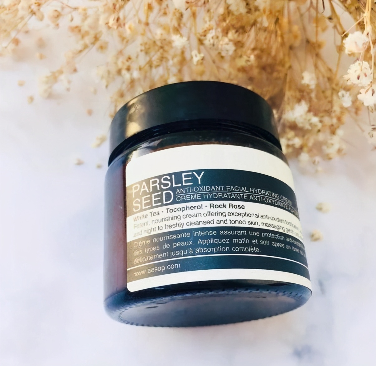 这些面霜让你用后皮肤水润透白,皮肤暗黄补水面霜哪一款好