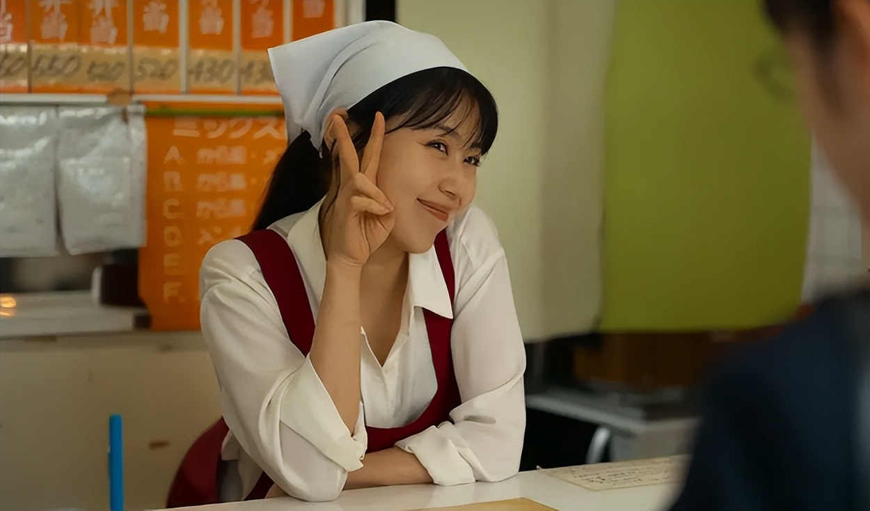 冲上热榜第2，风俗店“头牌”再就业，竟被日本人拍得如此好看