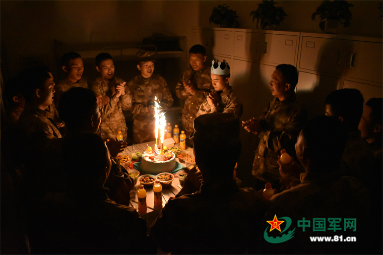 新兵第一次到军营的感受,新兵入营感受视频