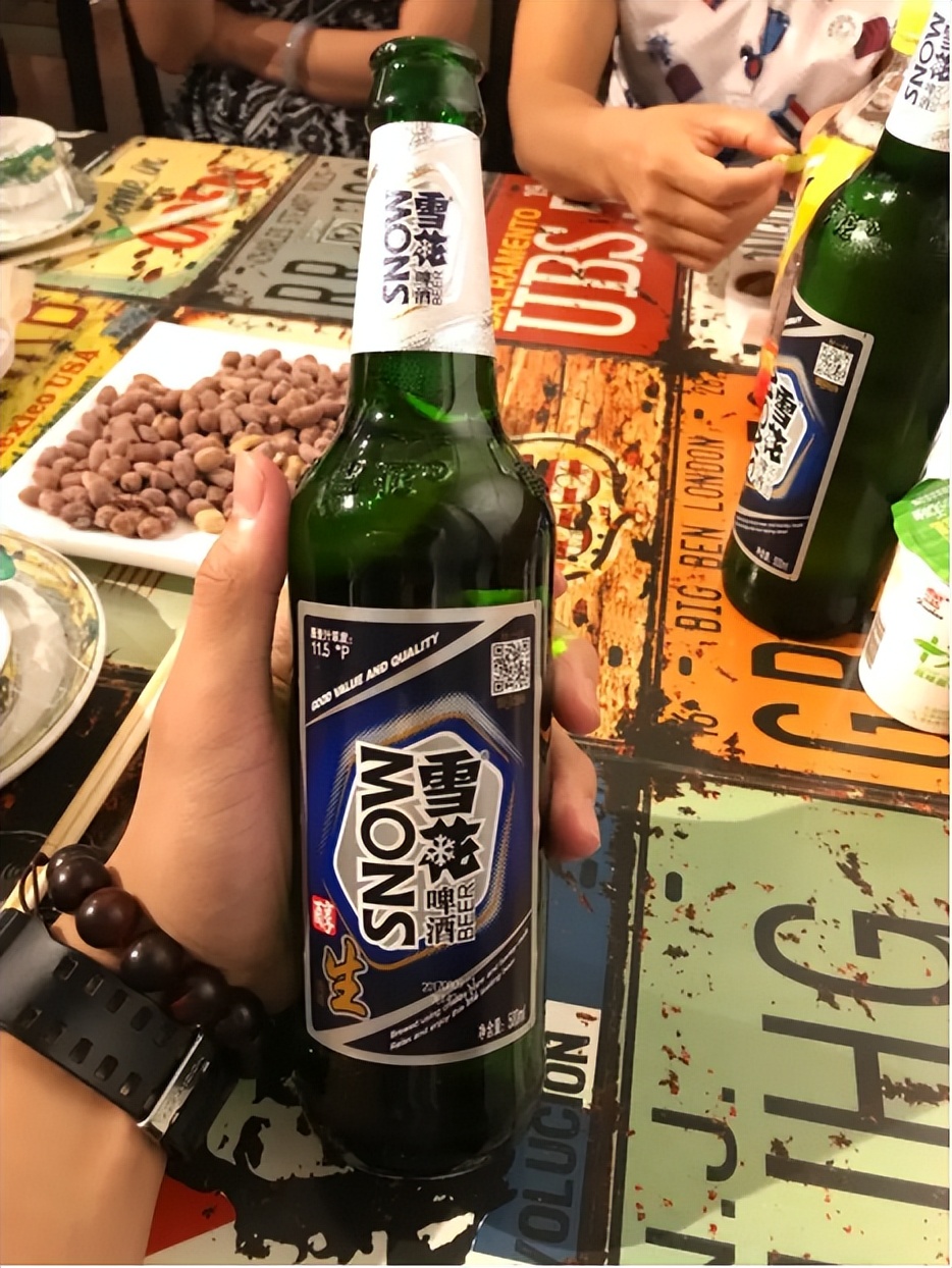 工业啤酒性价比最高的啤酒,工业啤酒和非工业啤酒价格