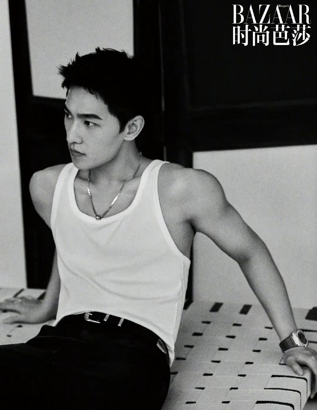 杨洋时尚芭莎十一月刊封面照片,杨洋时尚芭莎背头