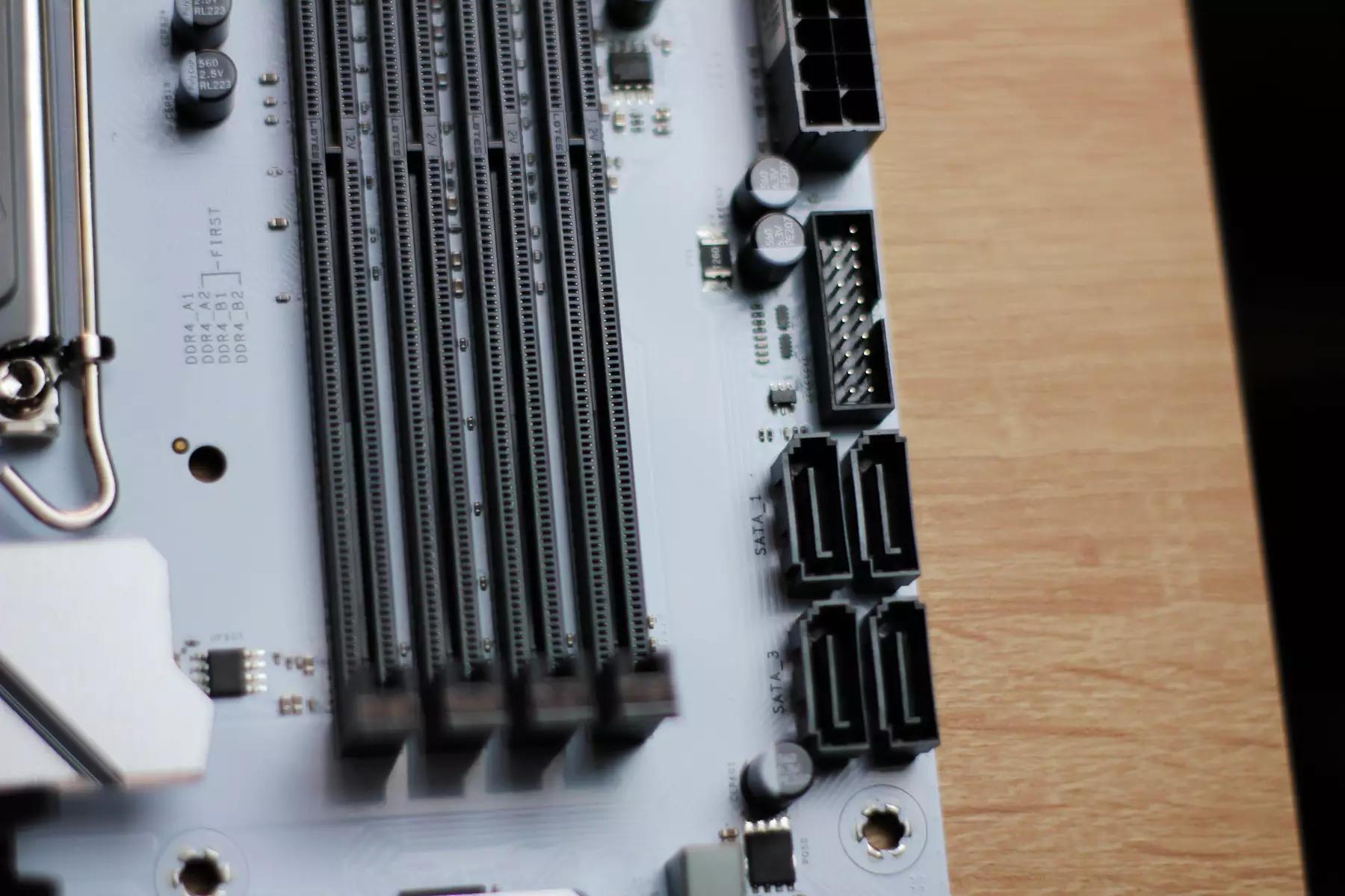 影驰b660m金属大师,影驰b660金属大师主板超外频