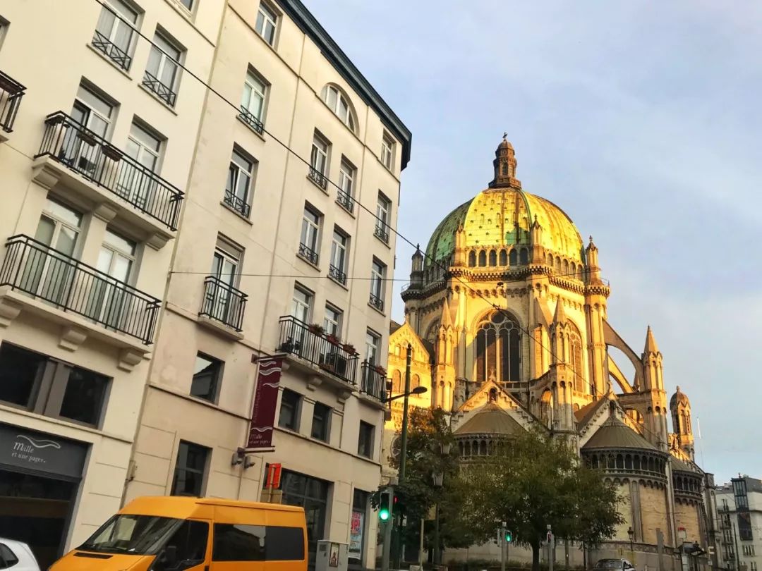 开车去欧洲第25集：同性婚姻、安乐死合法的西欧小国，了解一下？