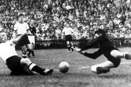 体坛大逆转视频,体坛十大夺冠瞬间