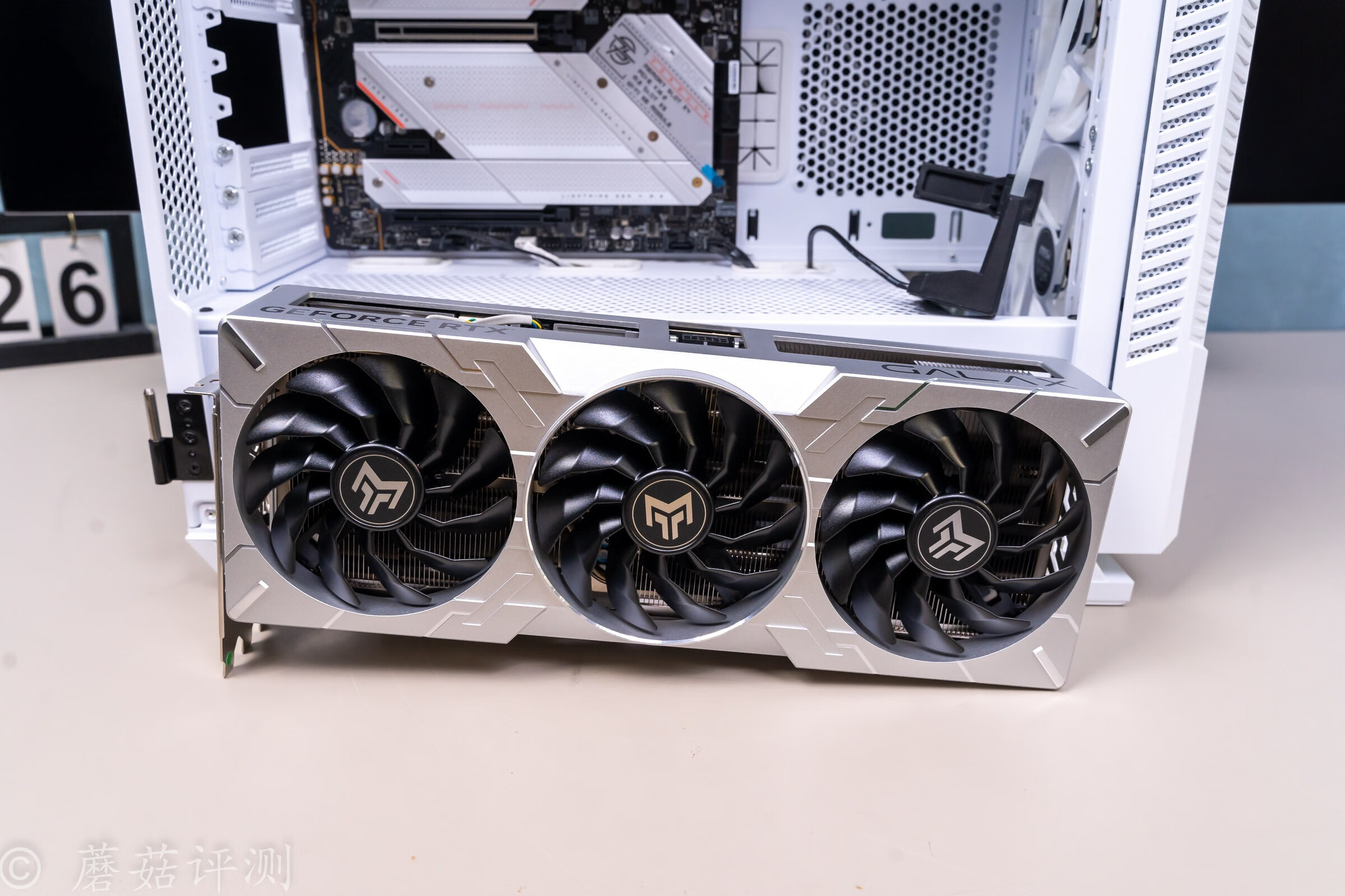 影驰geforcertx4090gamingxtrio,影驰3060金属大师显卡排名