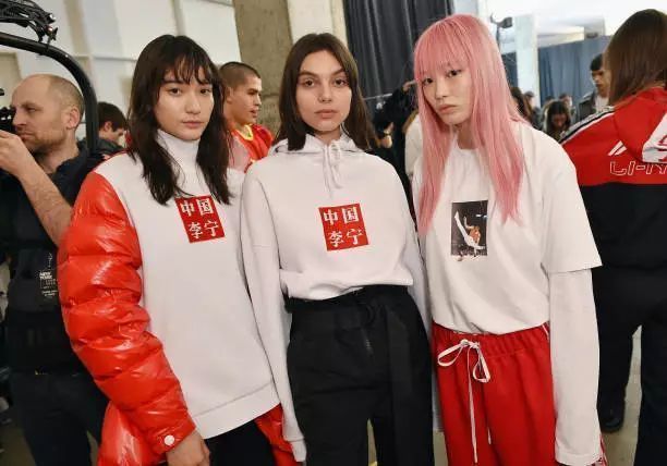 比肩爱马仕的包包品牌,比肩爱马仕品牌