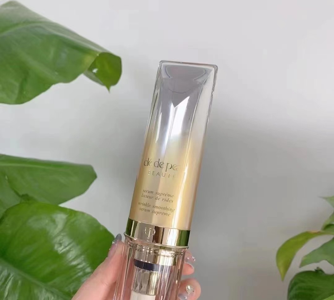 眼周可以用提亮液么,眼周可以抹抗皱精华液吗