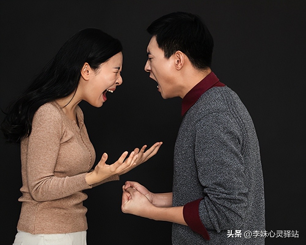 夫妻吵架怎么解决矛盾,中年夫妻解决矛盾的方法