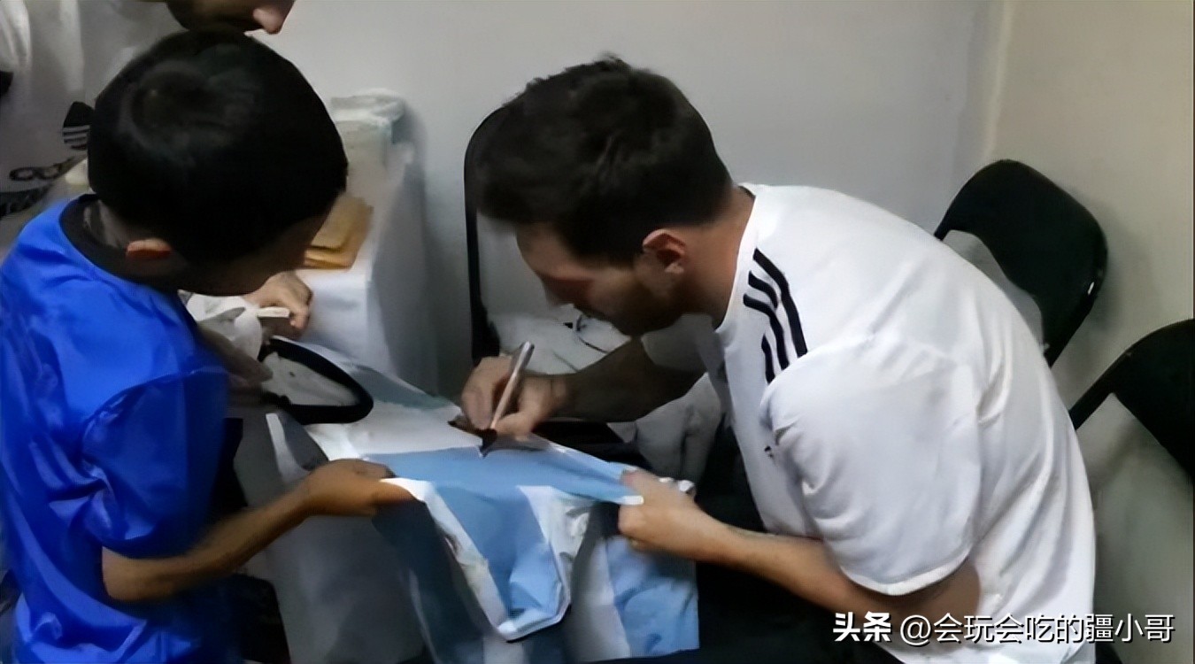 直播伊朗对中国足球比赛,中国足球对伊朗的最新动态