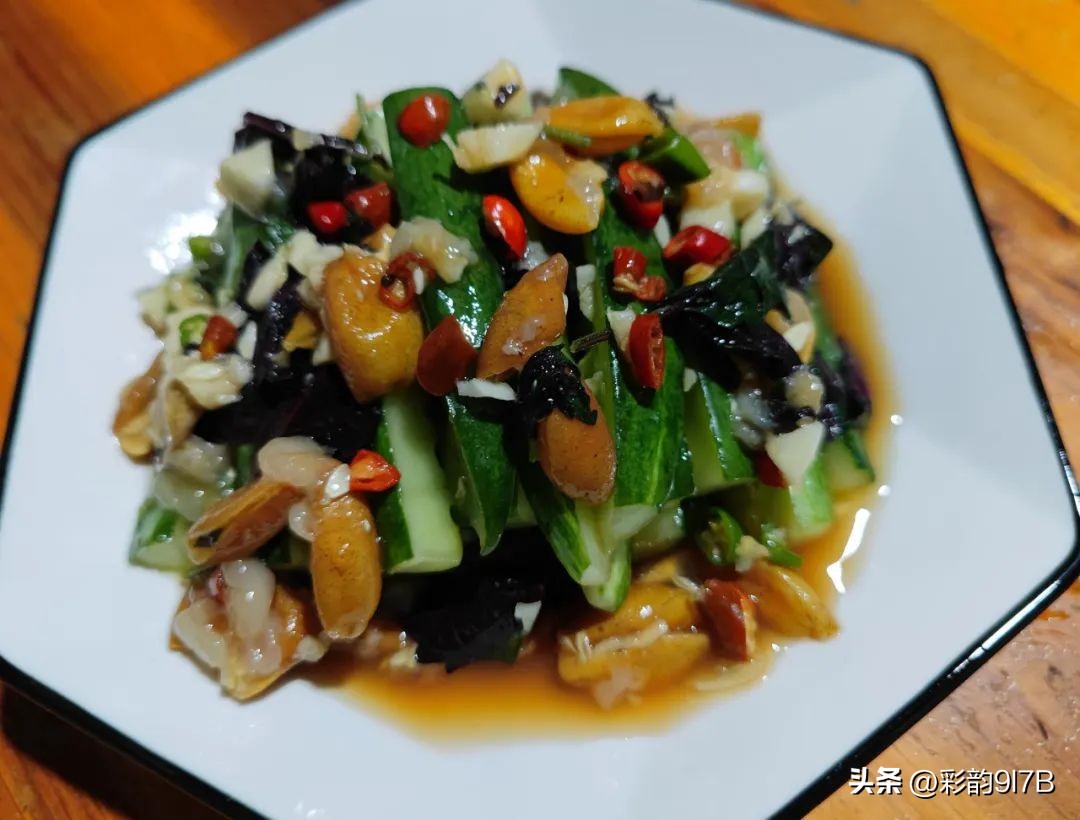 夏日水果神仙吃法试试清凉解暑,青瓜和什么水果一起榨汁功效最好