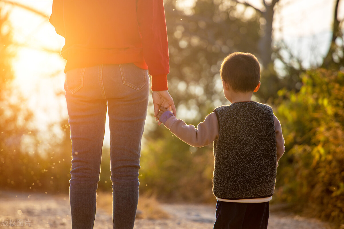 为什么会出现泌尿道感染,哪些人容易得尿路感染