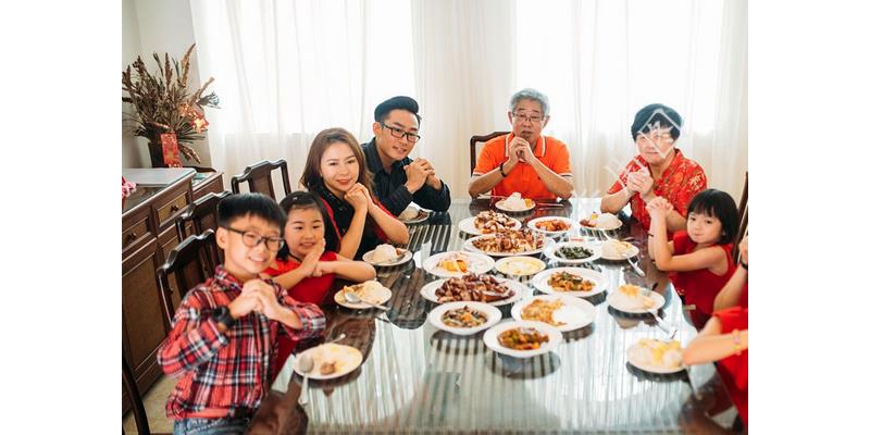 无意发现婆婆出轨了怎么办,发现婆婆出轨我可以告诉我娘家吗