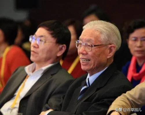 一只白玉蟹5万！一只骆驼1.6万！香港玉器小件儿最新成交