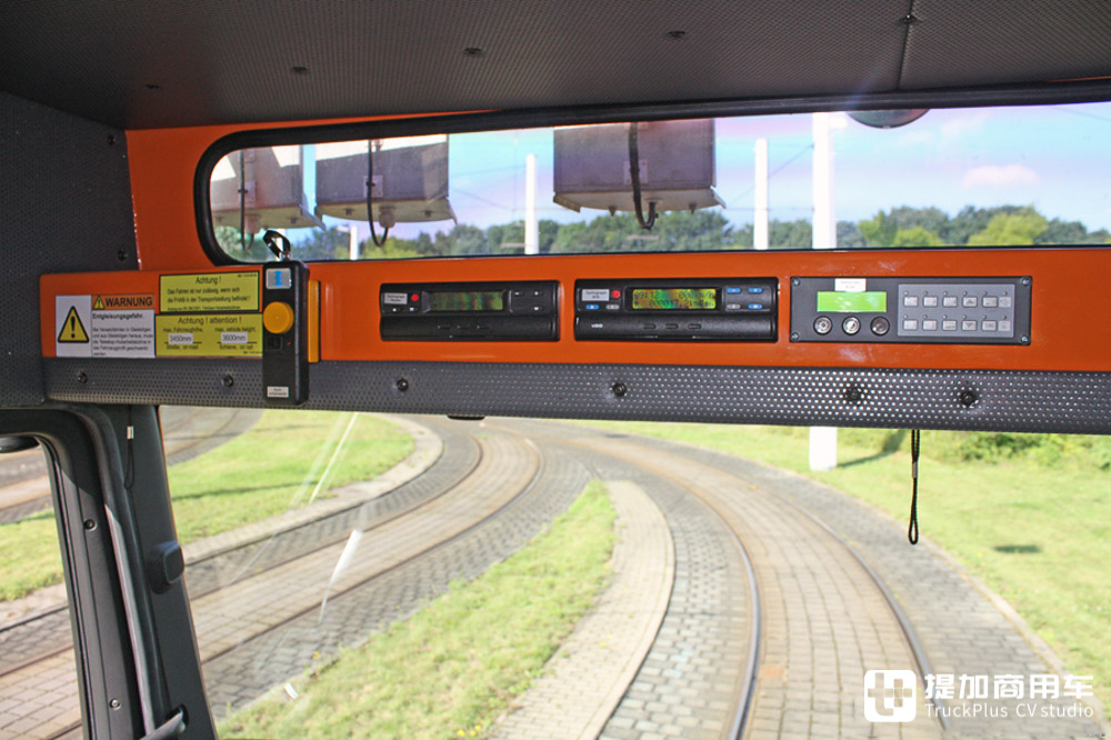 轨交运行守护神，极其罕见的曼恩TGS接触网检修车实拍