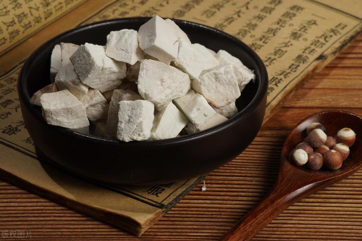 治阳痿最有效的动作,改善阳痿的三味中药