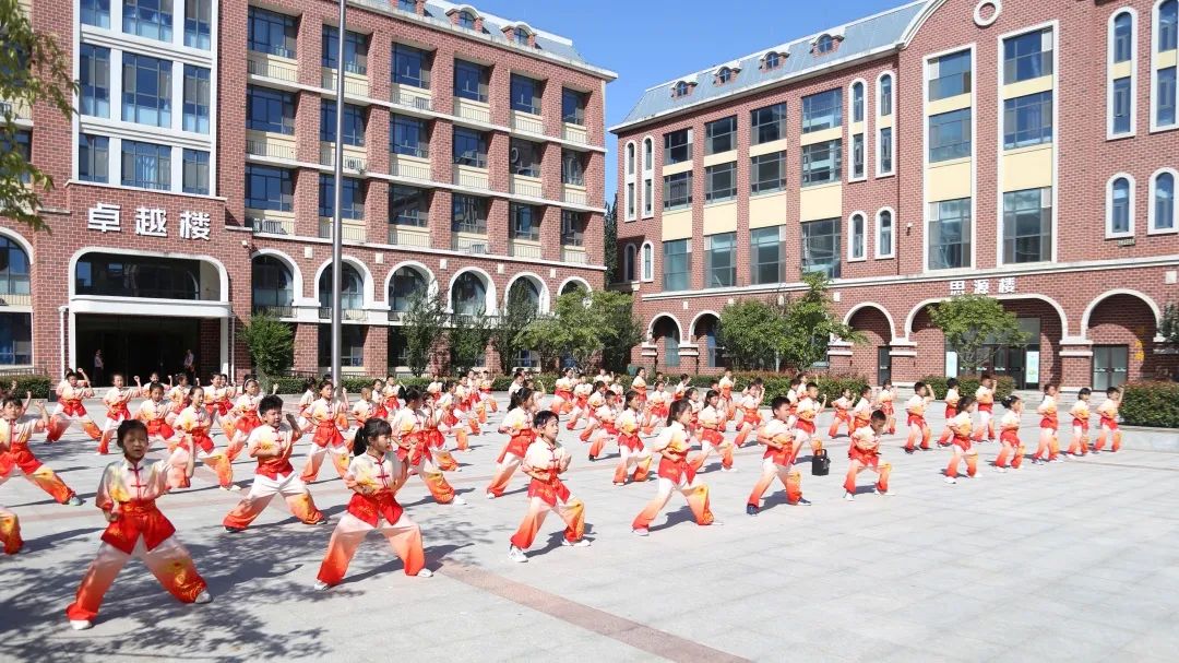 潍坊市奎文区圣卓实验学校小学部,潍坊市奎文区圣卓实验学校航拍