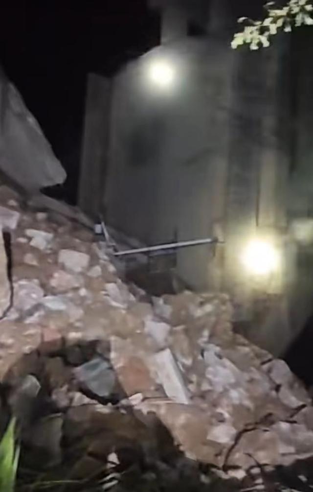 广西今年坍塌的大桥在什么地方,广西大桥坍塌最新消息