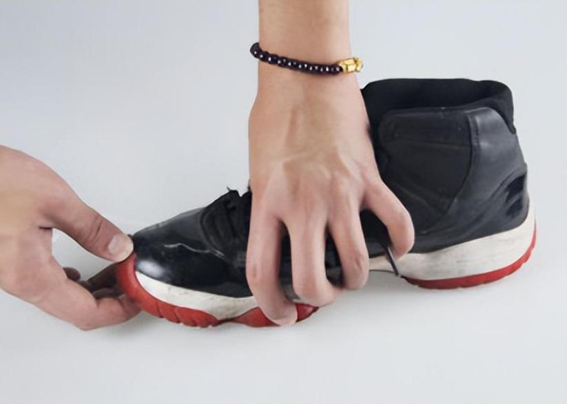 鞋子开胶了怎么办有什么方法,鞋子开胶了怎么自己修好