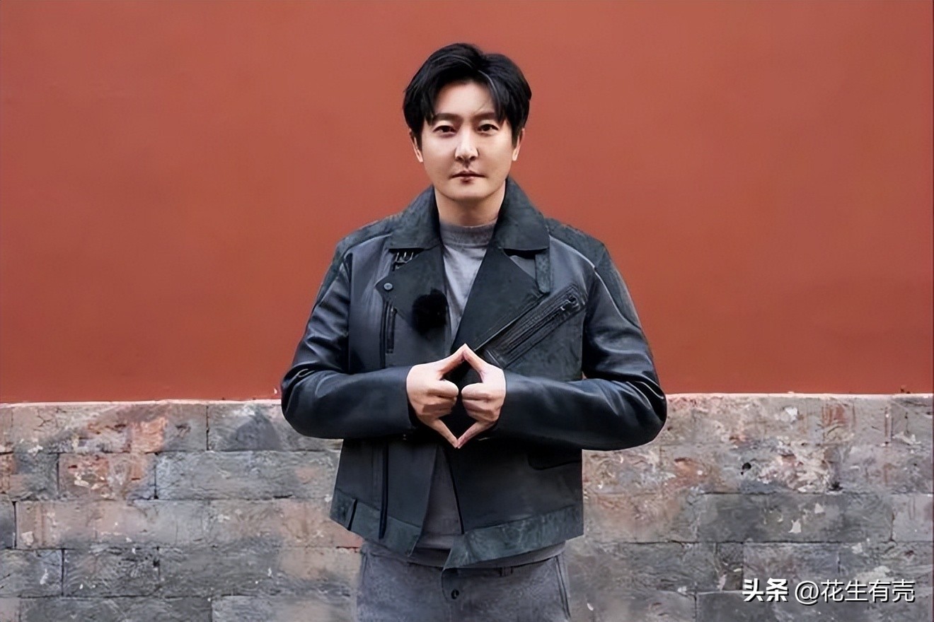 郭京飞年轻时照,郭京飞拿过最佳男主角吗