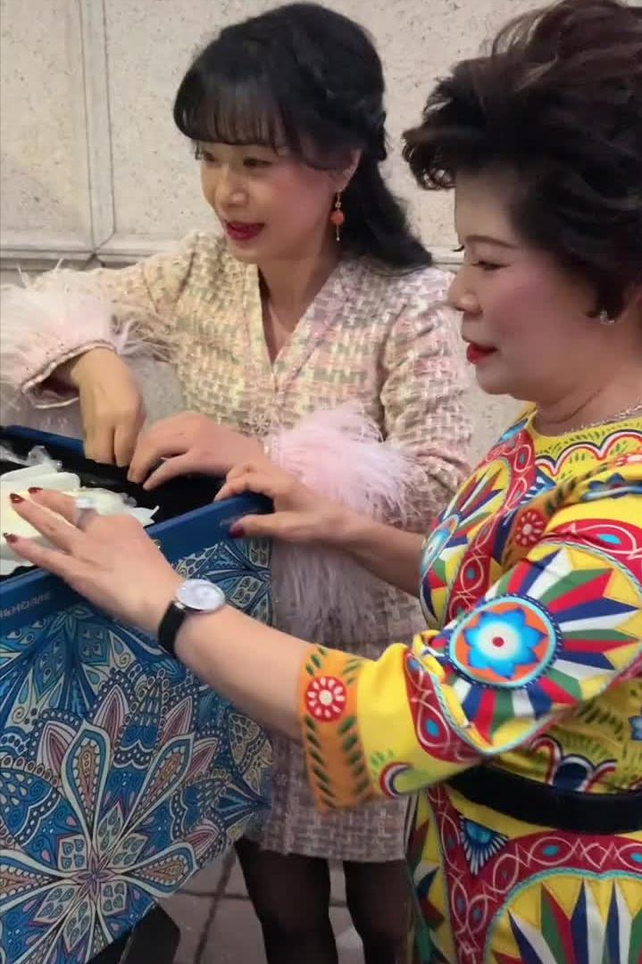 鲍鱼家姐的豪宅有多大,鲍鱼家姐是cici的亲姐吗