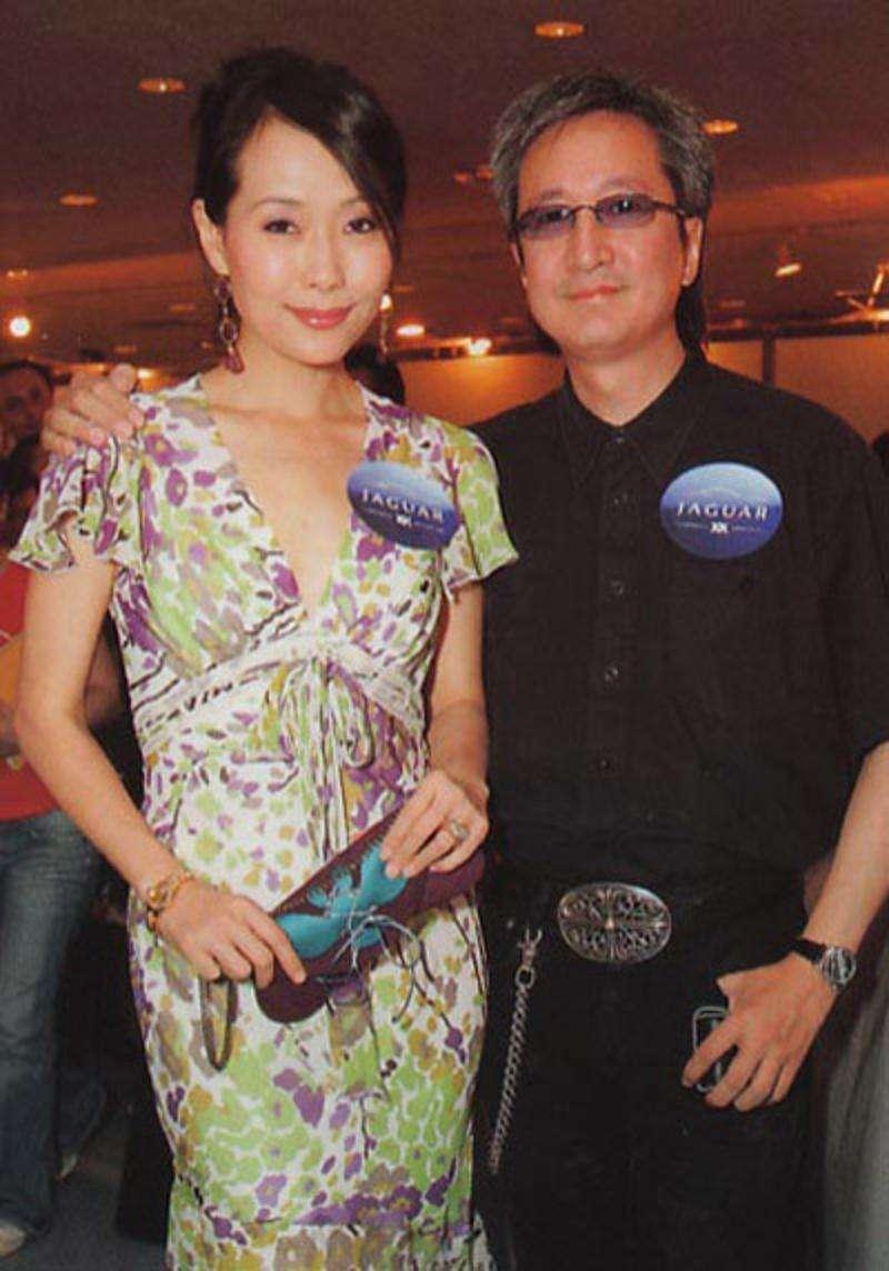 69岁的赵雅芝和60岁的叶童,69岁赵雅芝与59岁的叶童庆生