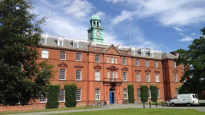 英国留学申请咨询,英国留学咨询联系方式