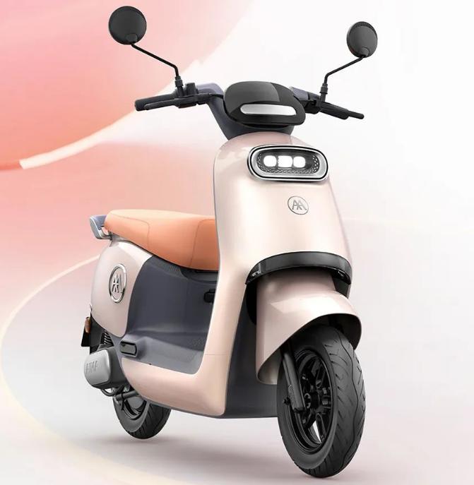 爱玛指挥官a808支持快充,爱玛电摩骑士