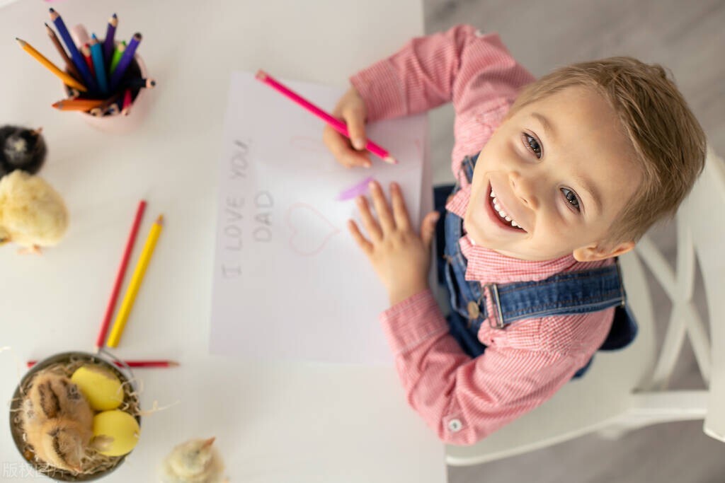 出国留学还是国内985高校读研,出国留学比国内学的好吗