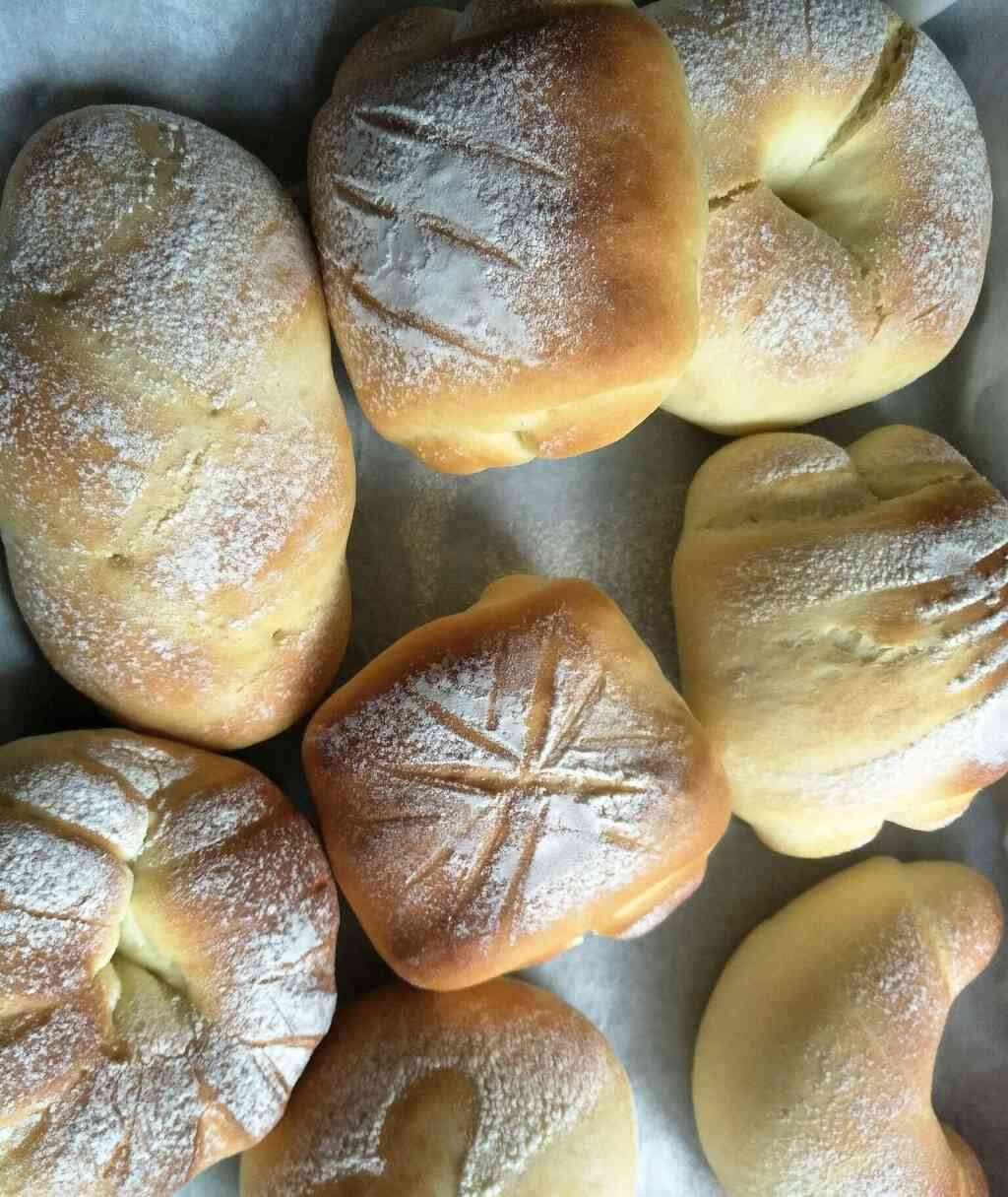 我很喜欢吃蛋糕，面包，酥饼……很喜欢西点，重点不是...