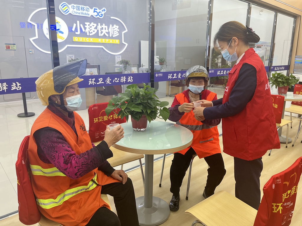 体验环卫工是什么感觉,当环卫工人的体验感想与收获