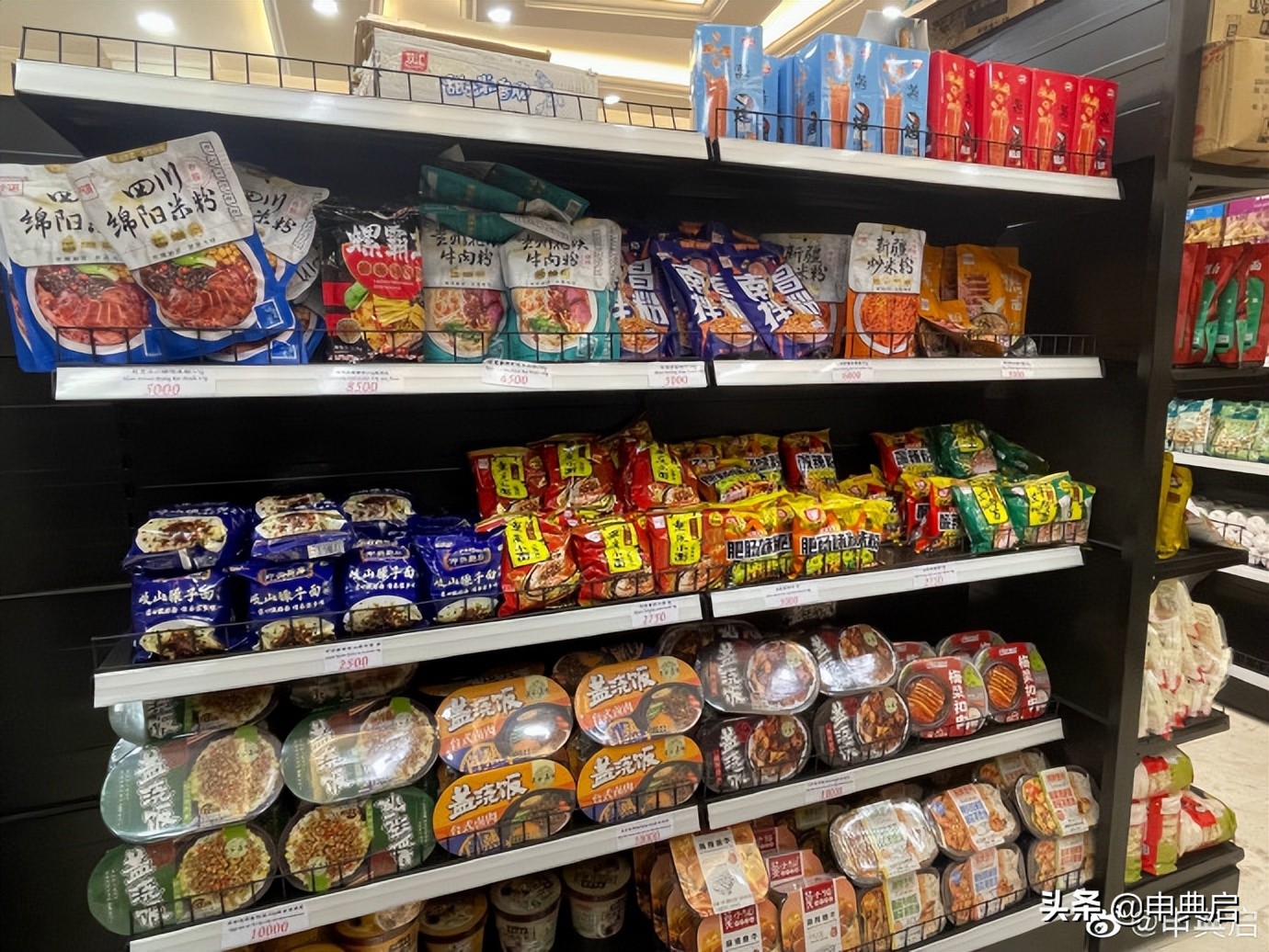 外国人也爱中国食物？伊拉克大型中超的顾客对象，竟然是外国人？