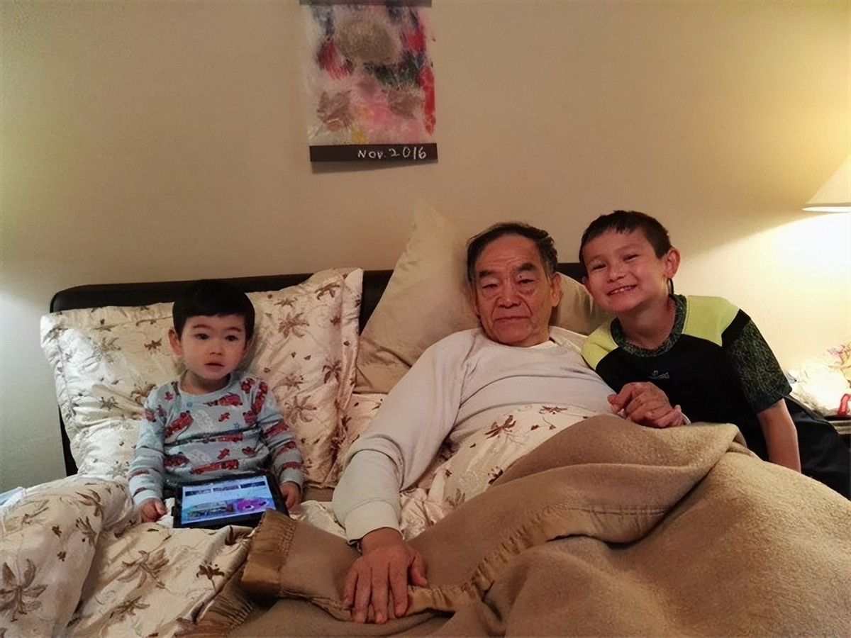 从呼吸困难到咳出肿瘤组织，一个肺癌患者亲述在美国治疗历程