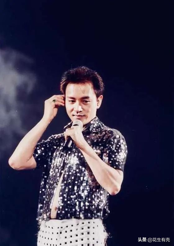 39年后再看唐鹤德：才发现张国荣遇到他，是一生的幸运