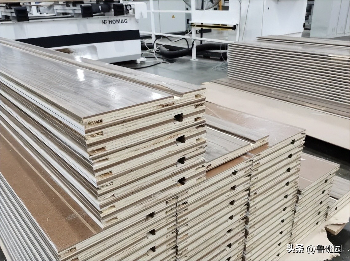 木门门套90拼接还是45度拼接,木门门套整体的好还是拼接的好