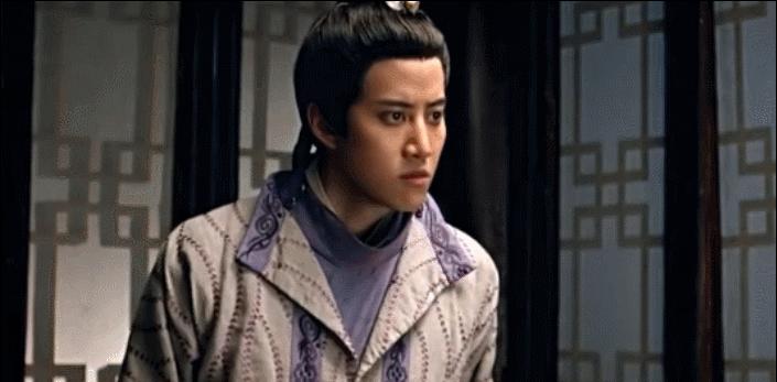 泰国喜欢异性的男星,泰国帅哥爱情故事