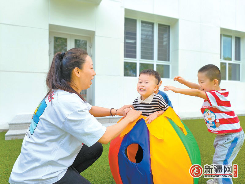 把优质教育办到群众心坎上——第三十九个教师节来临之际，记者走进乌鲁木齐新建学校、幼儿园