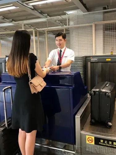 机场怎么办理邮寄物品,机场空运快件如何发