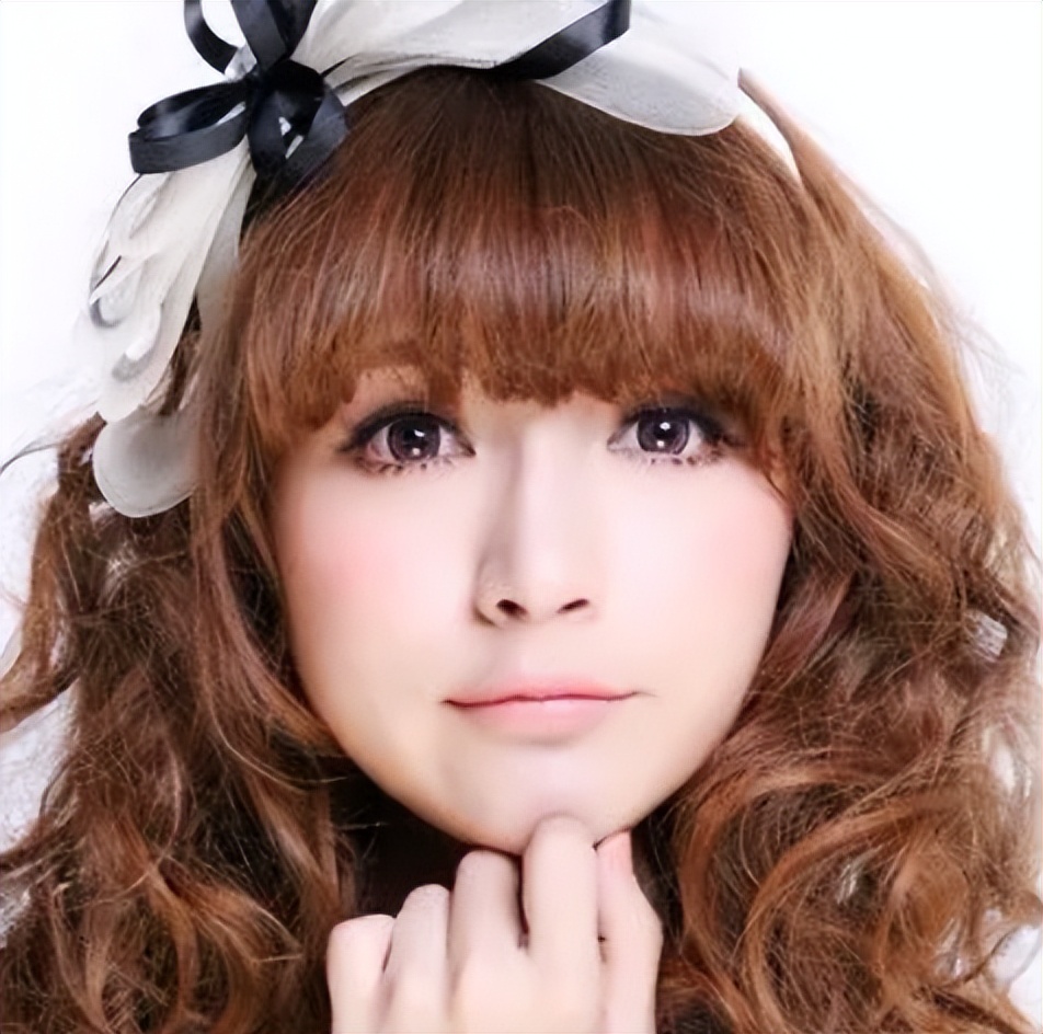 美瞳有多暴利,美瞳很暴利吗