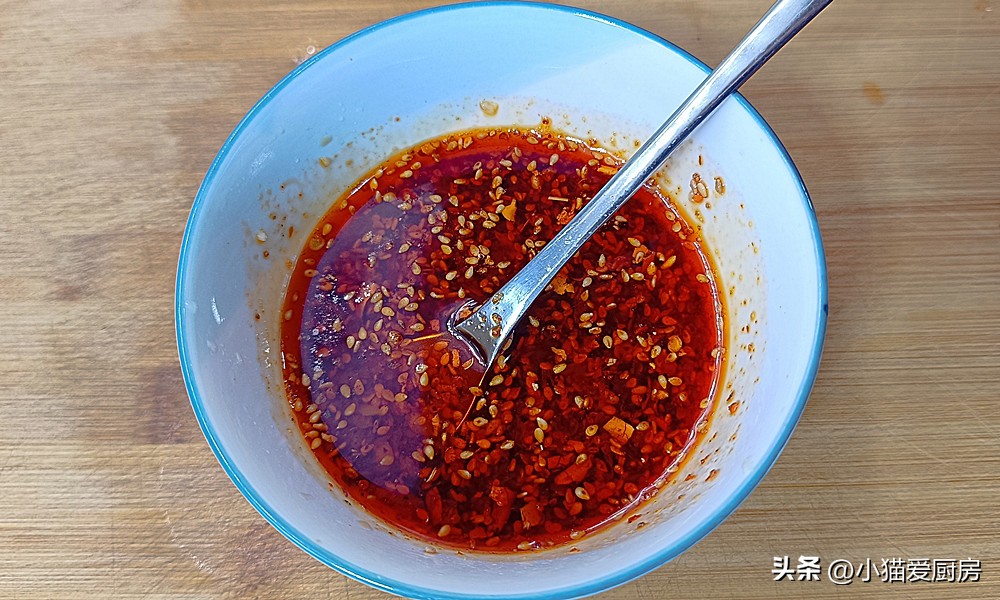 自制酸辣土豆粉的神仙吃法,酸辣土豆粉寒冷的冬天暖心又暖胃