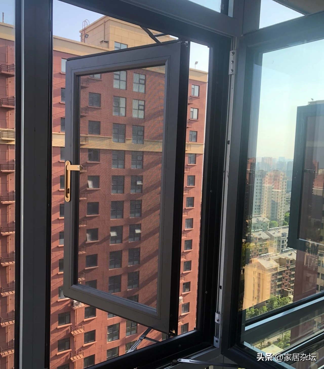 金刚网纱窗市场现状,金刚网纱窗总掉下来