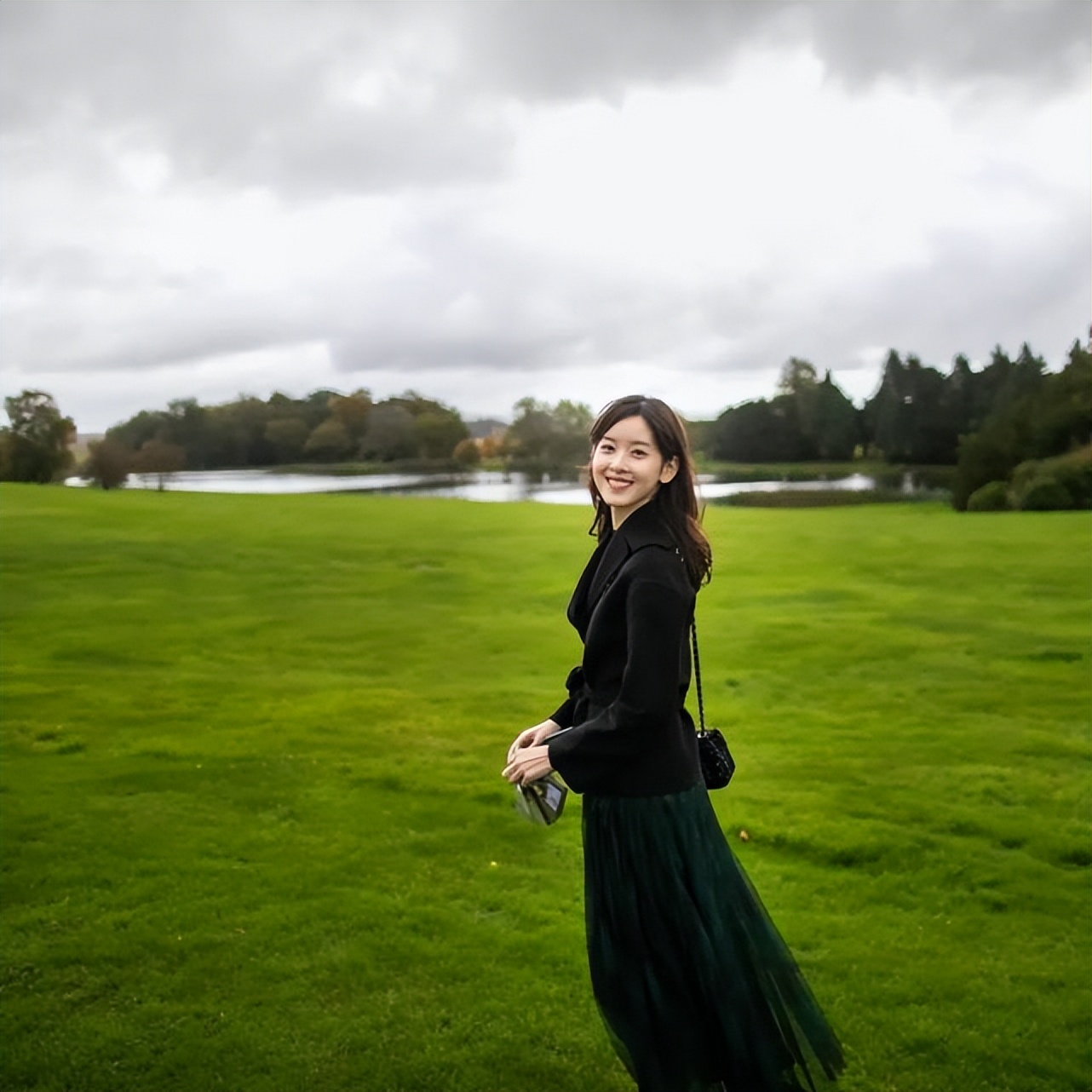 章泽天的成长史,章泽天从小就有野心