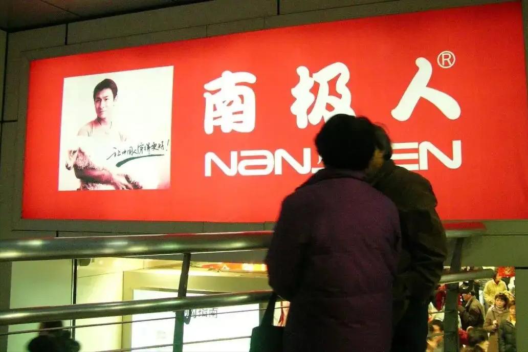 哪些品牌的衣服假货比较多,为什么品牌衣服假货那么多