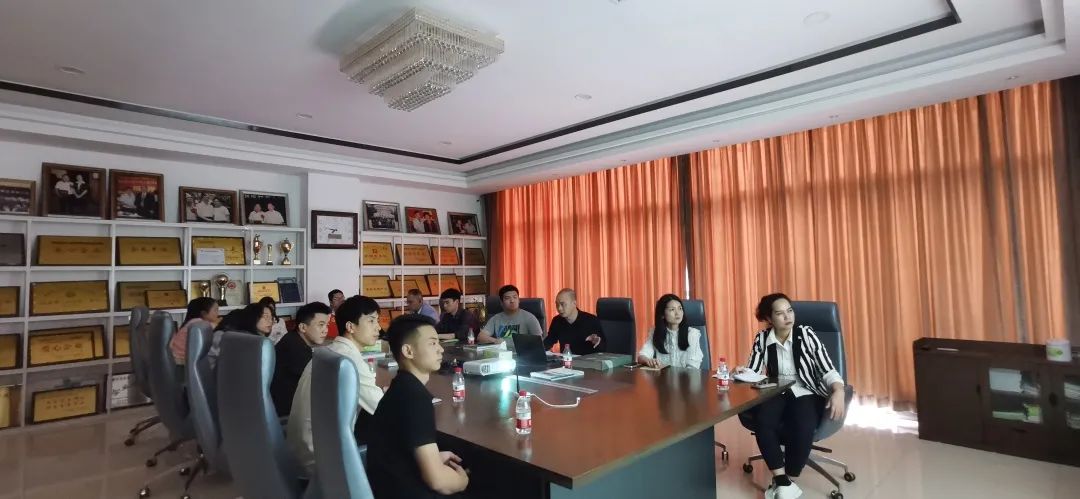 扬帆促发展，偕行创未来——记华亚家私员工培训