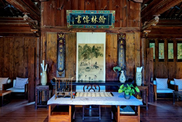 这座好吃好玩好住的云南小城，我劝你一定早点去