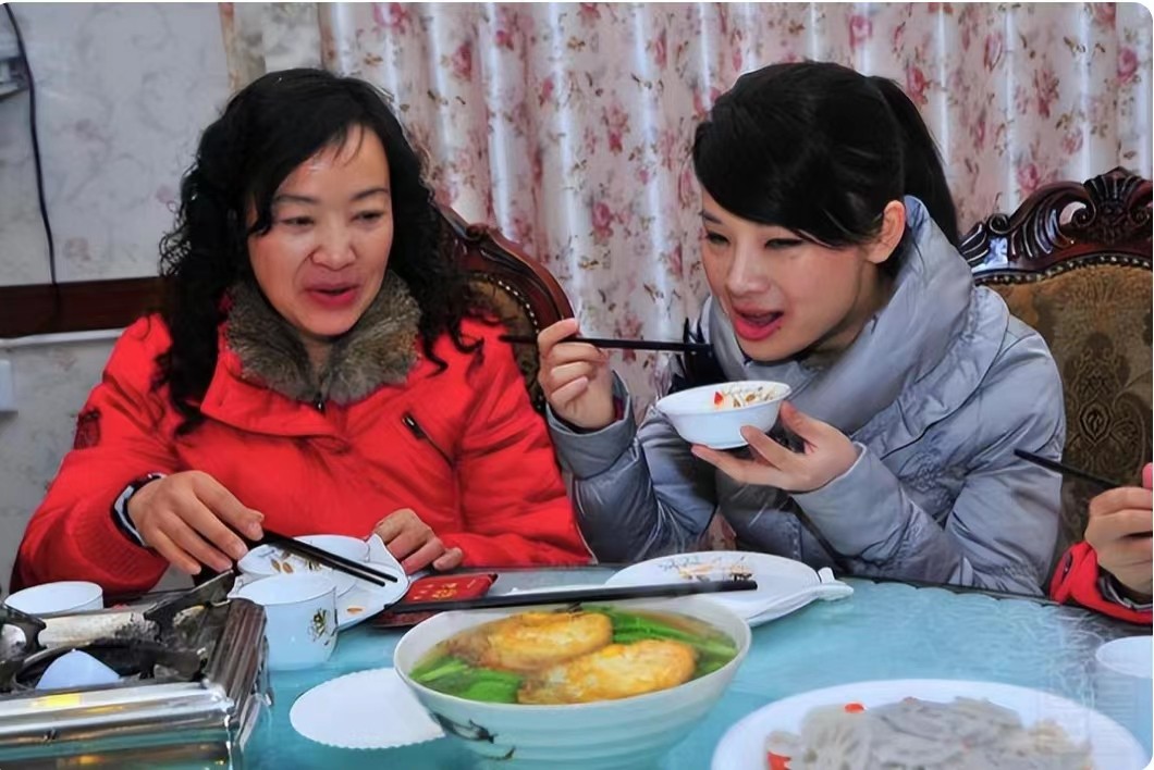 盲人歌手刘赛有孩子没有,盲人歌手刘赛家庭情况