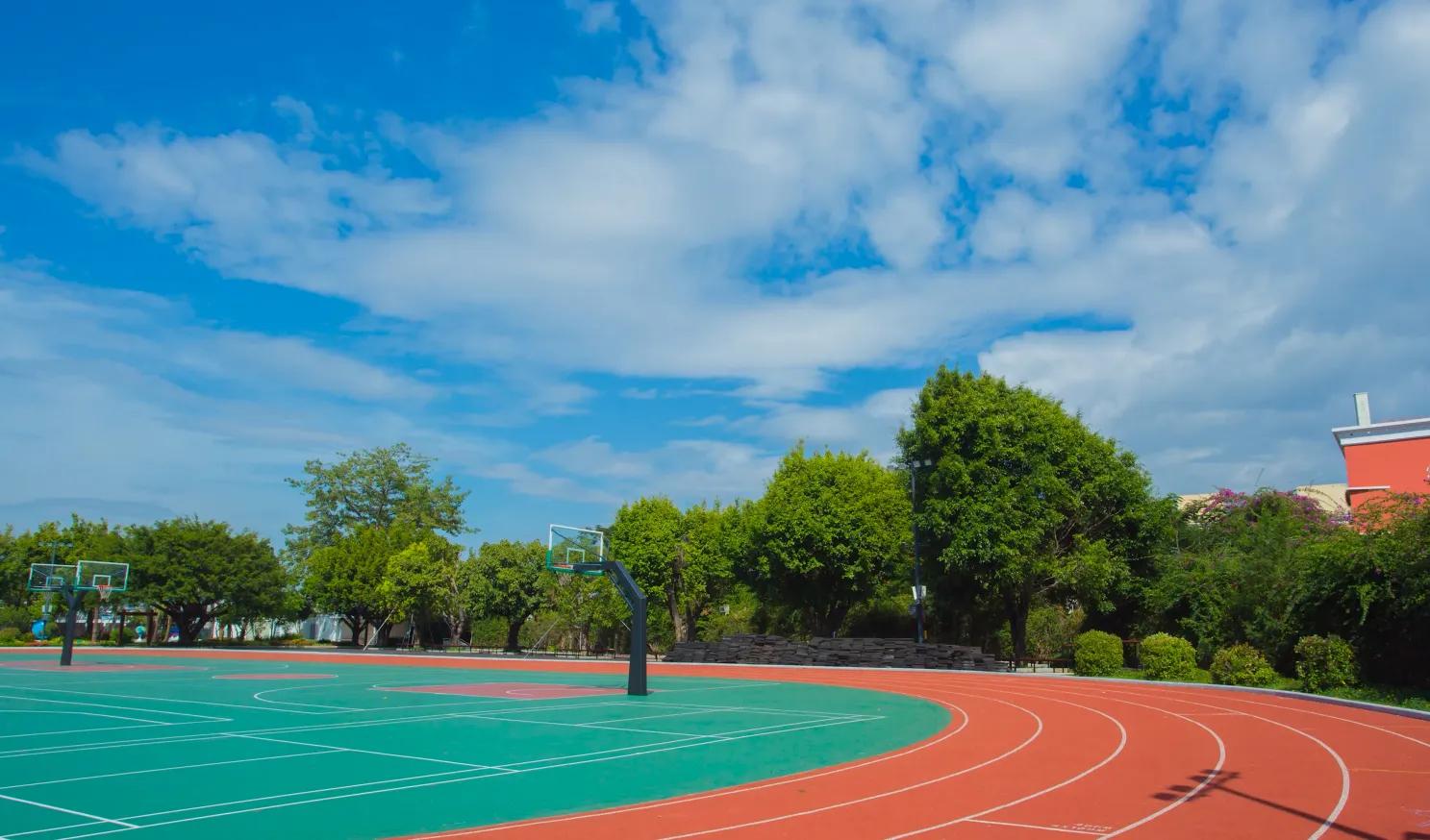 深圳十大私立贵族学校高中,深圳最贵民办高中学校