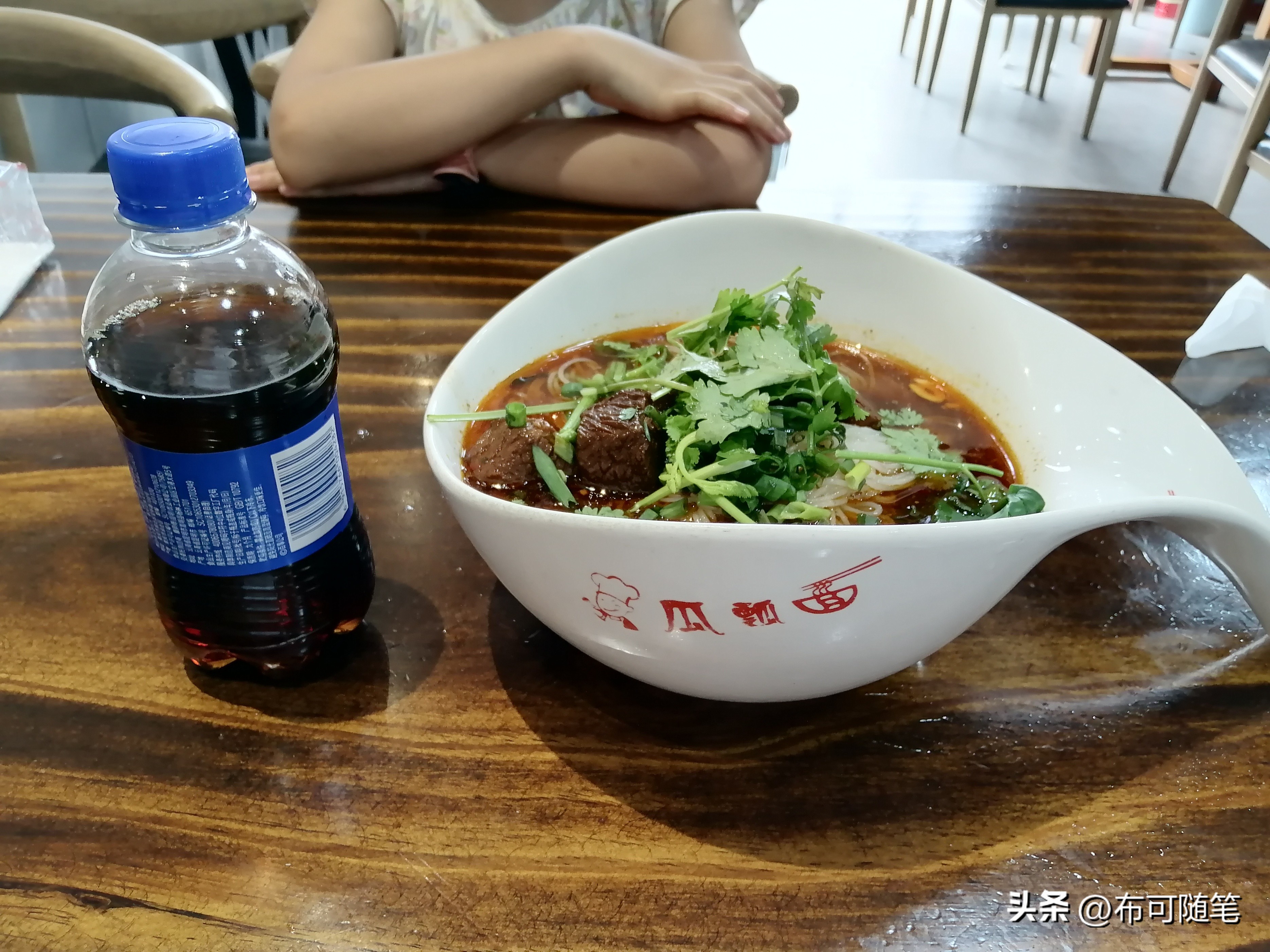 布可随笔：8岁小孩乱吃零食乱花钱，这个爸爸找到了一个好的办法