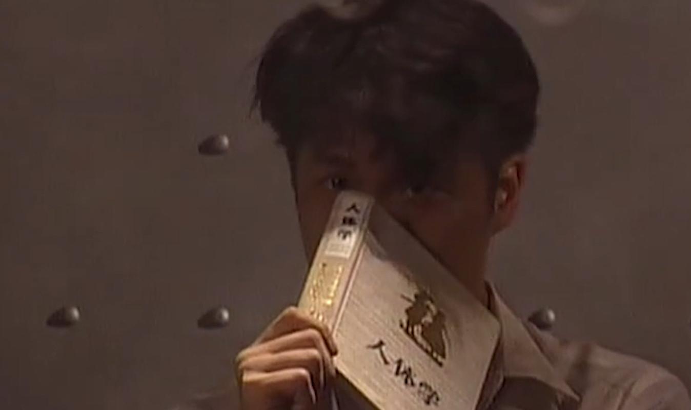 杀害46位成年女性的连环杀人犯,女人被杀后碎尸案件电影