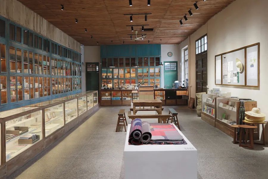 2022,你还相信开店吗?|疫情下来自21位「店主」的自述