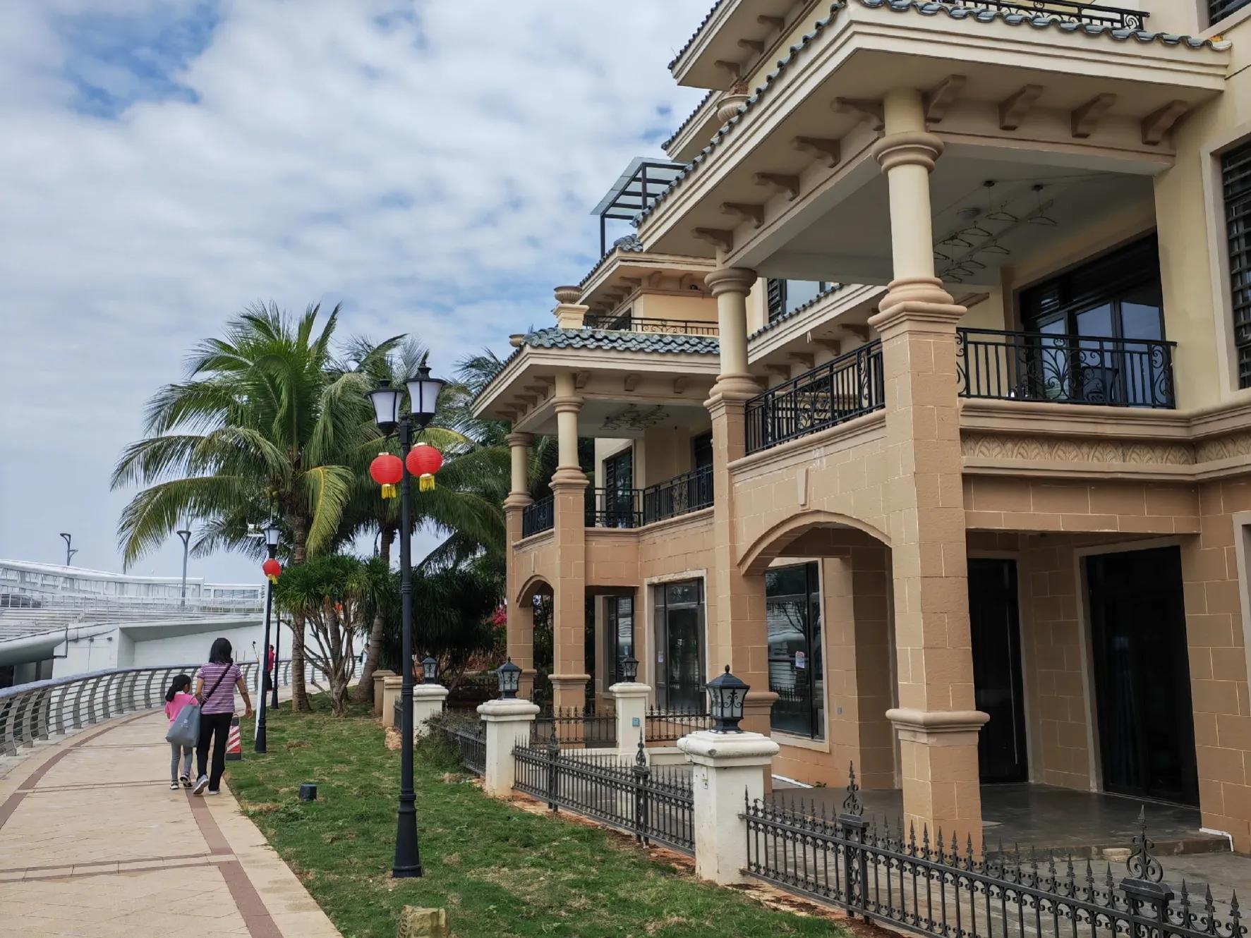 一车两人海南,一人一车自驾游海南怎么玩最实惠